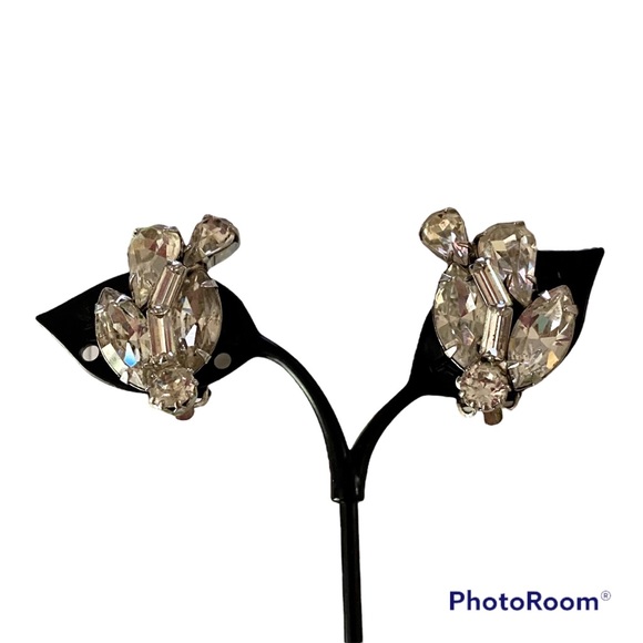 WEISS RHINESTONE EARRINGS WEDDING BRIDE HOMECOMING CLIPS - Picture 8 of 9
